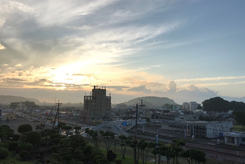 新富町の町並み
