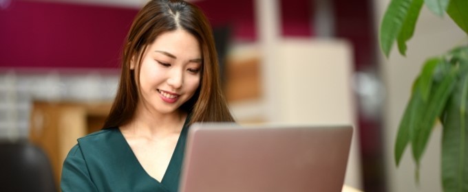 職場でバレないアプローチ方法6選 社内恋愛のng行動や体験談も紹介 男女対応 ペアフルコラム 職場でバレないアプローチ方法6選 社内恋愛のng行動や体験談も紹介 男女対応 ペアフルコラム