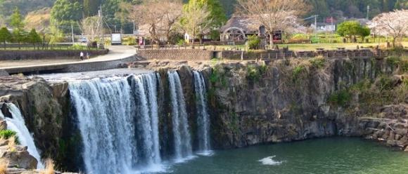 原尻の滝