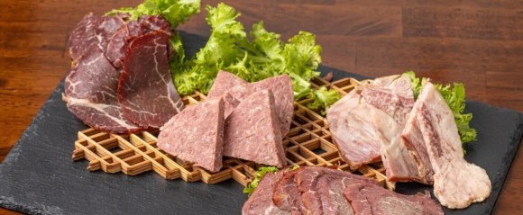 BEEF DINING KAZU