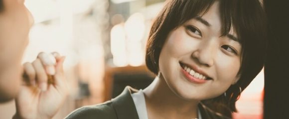 男性の扱いに慣れている女性イメージ