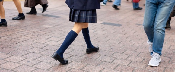事前に成人しているかを確認する