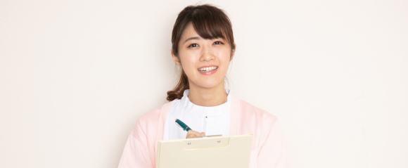 看護師女性の画像
