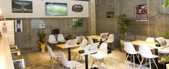 Cafe&Bar Uno｜スポーツ好きが集まるバー