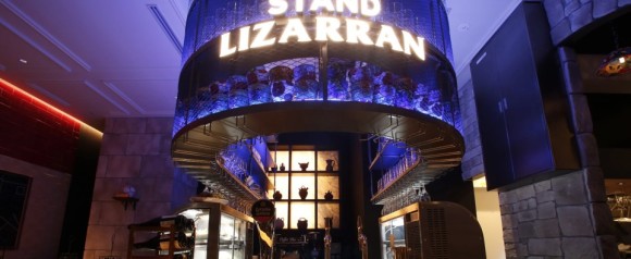STAND LIZARRAN