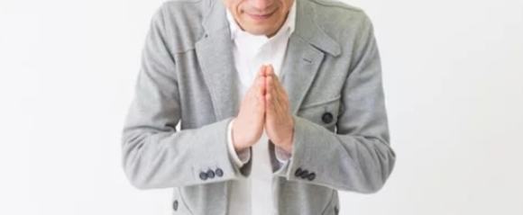 媚びるような態度は見せない 男性