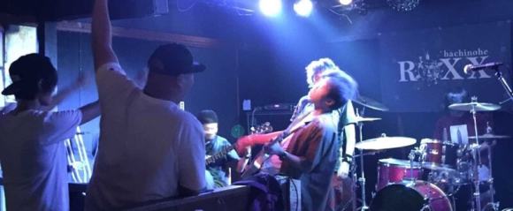 ライブハウス Live ＆ Cafe ROXX
