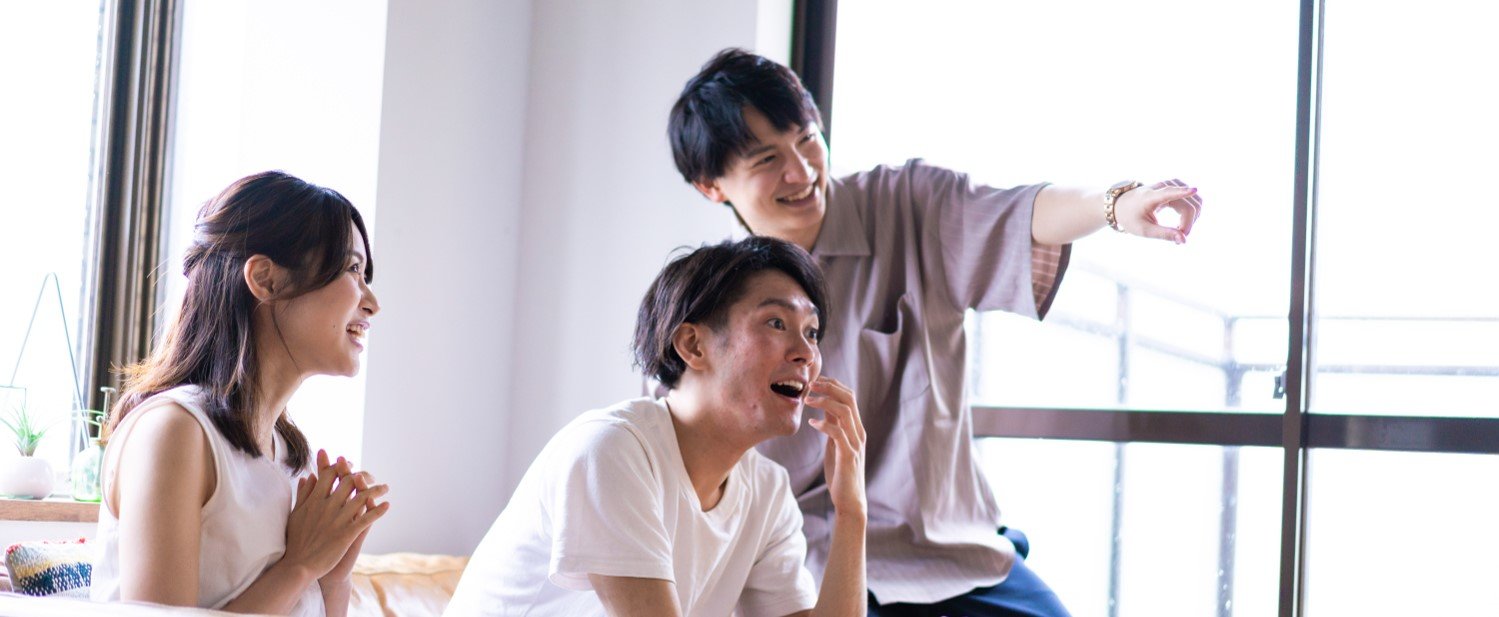 男性の友達が多い女性のイメージ