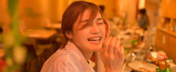 お酒好きで下ネタに抵抗がない女性 女性から自宅に誘われた