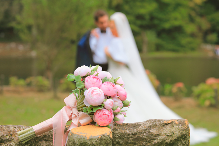 エン婚活エージェント　結婚姿