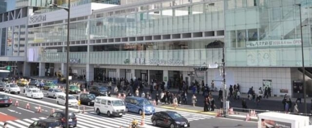 新宿 出会いスポット 新宿駅南口バスターミナル前